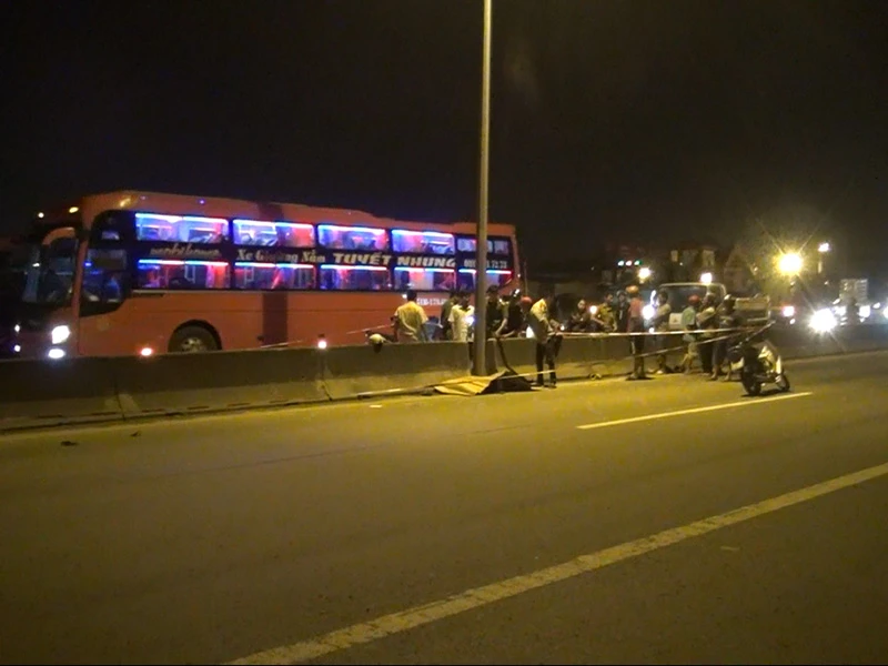 Vụ tai nạn xảy ra tại quận Bình Tân khiến hai người tử vong 